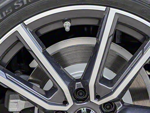 2025�� 325i M�˶���װ