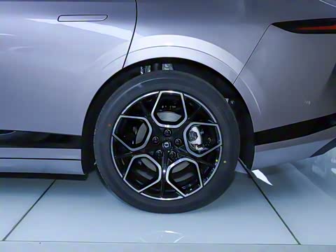 2025��  ���� ����� 625 �콢��