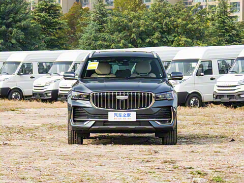 2025�� ������ 2.0TD �Զ����ǰ�