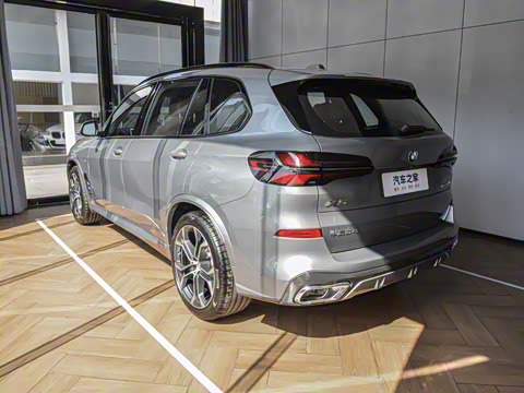 2023�� xDrive 40Li ������M�˶���ҹ��װ