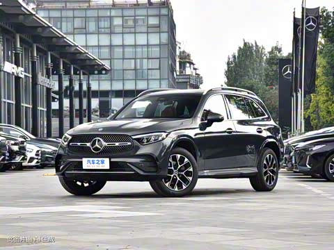 2024��  �Ŀ� GLC 260 L 4MATIC ������ 5��