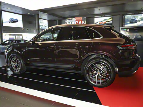 2025�� Macan 2.0T ���ΰ�
