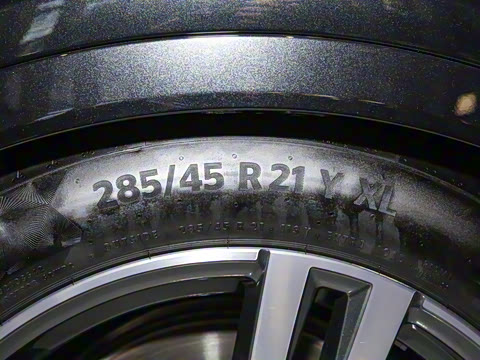 2024�� xDrive40i ������M�˶���װ