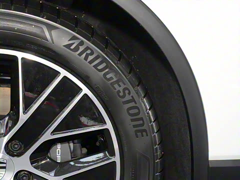 2024�� Macan ��������