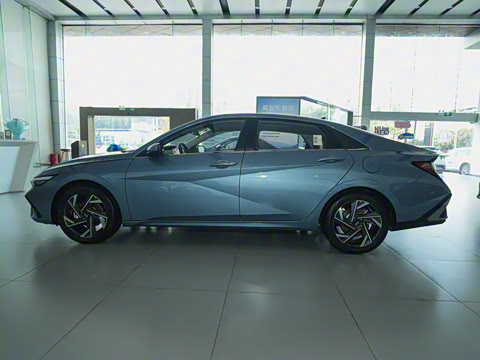 2023�� 1.5L CVT LUX����