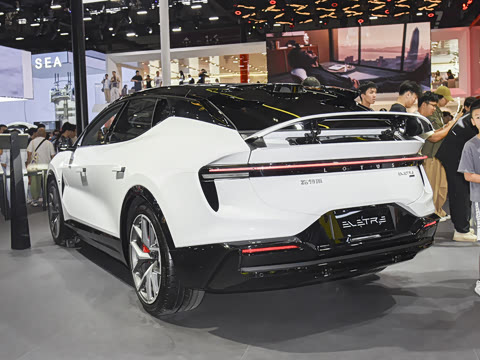 2025�� 600 ������