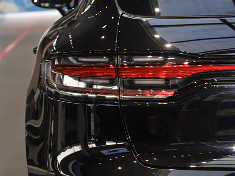 2024�� Macan 2.0T