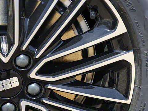 2025�� 130km EM-i ����