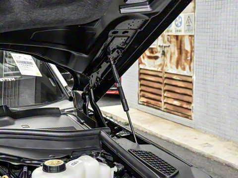 2025�� 400PS Dynamic HSE