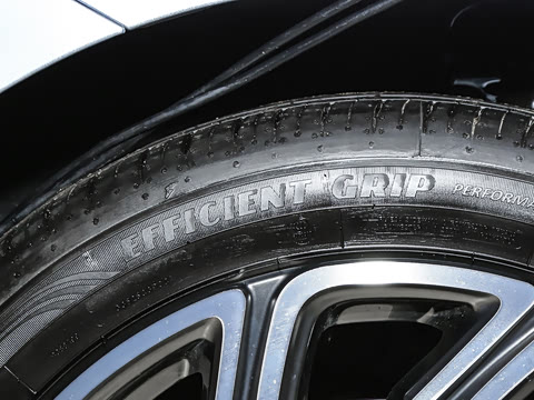 2025�� 2.0T ���ݰ�