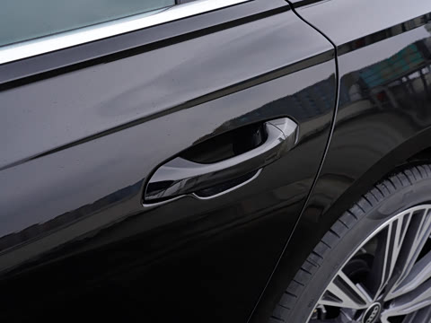 2025�� 45 TFSI quattro ��ѡ������