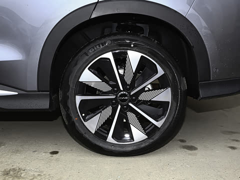 2025�� EV �Ǽݰ� 520km �캽��