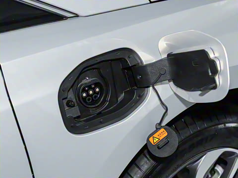 2024�� 450km Խ���� PLUS