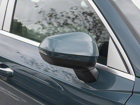 2025�� quattro 45�����ذ� 40TFSI ʱ�ж�����