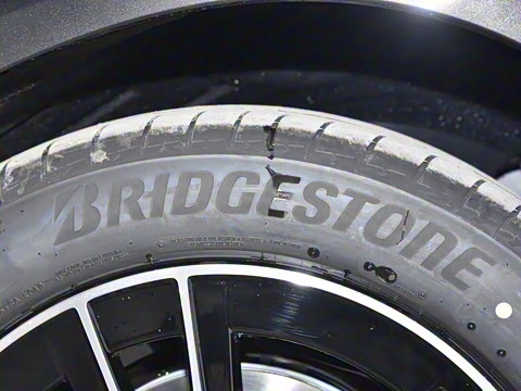 2025�� GLC 260 L 4MATIC ������