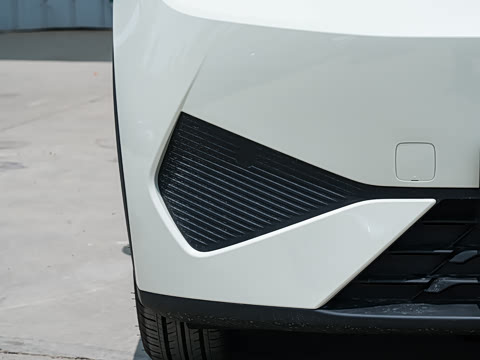 2025�� �Ǽݰ� 405km ���ڰ�