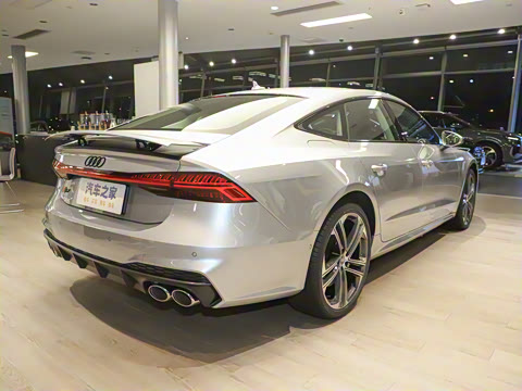 2024�� 2.9 TFSI quattro