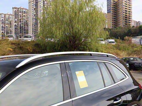 2025�� GLC 300 L 4MATIC ������ 5��