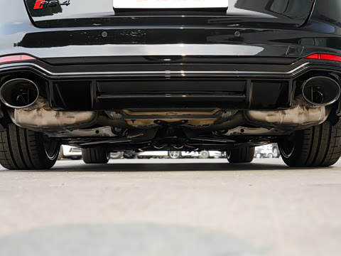 2024��  RS4 Avant ȼ���