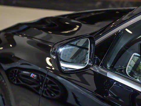 2024�� 325Li M�˶���װ