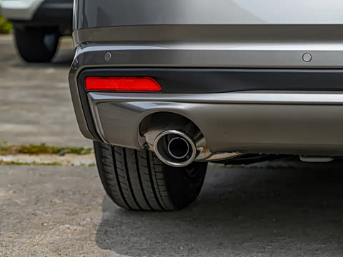 2024�� 2.0L XE ���İ�