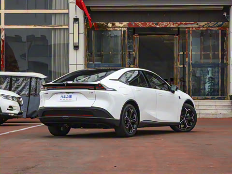 2024�� 230Max���̰�