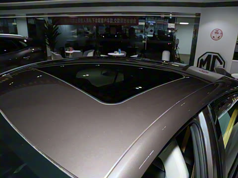 2022�� 1.5T Trophy�˶�������