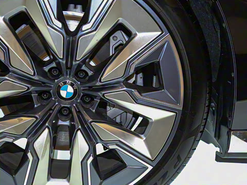 2023�� eDrive50L ����������װ