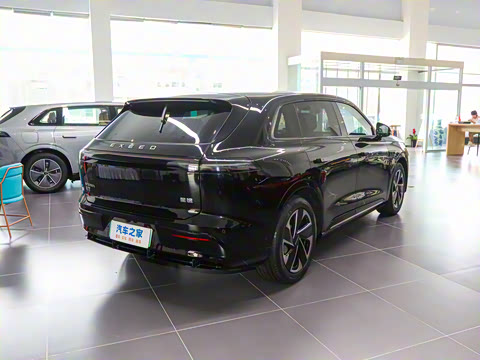 2024�� ���� 760 Max