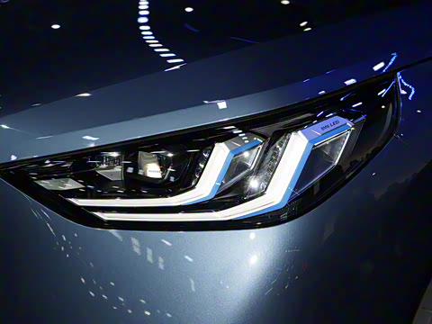 2025�� xDrive30L ������ M�˶���װ