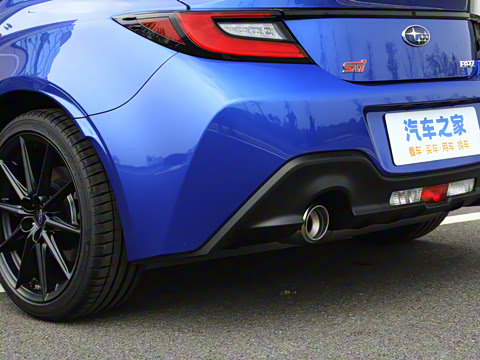 2025�� 2.4L �ֶ���EyeSight STI Sport