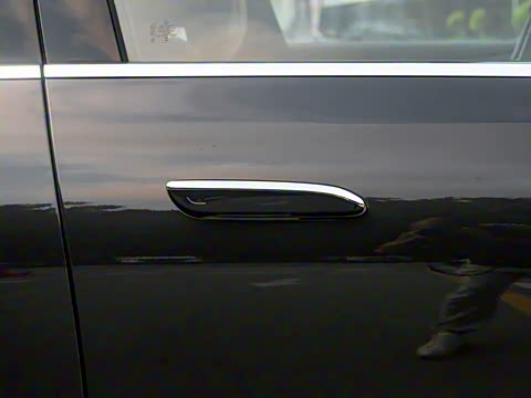 2024�� E 350 e L ���ʽ��϶����γ�