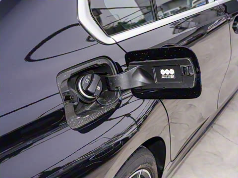 2025�� 325i M�˶���װ