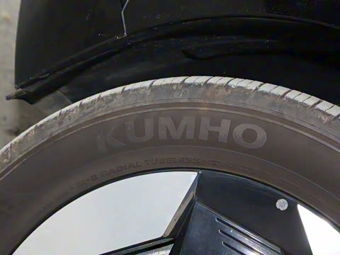 2025�� 630 Wave AWD