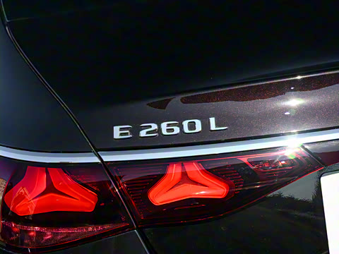 2025�� E 260 L �˶���