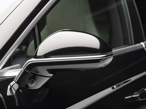 2025�� EV ����������