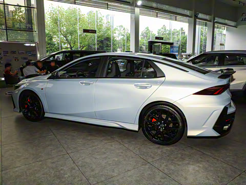 2024�� 400T �Զ� Ӱ��R MAX��