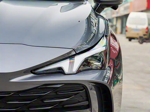 2025�� 2.0T 405 AT������