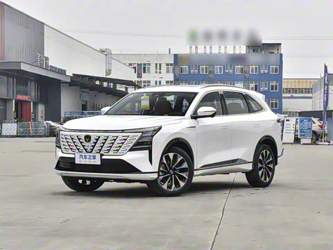 2025�� ���Ĵ� UItra 2.0T ������ �ǻ۾�����