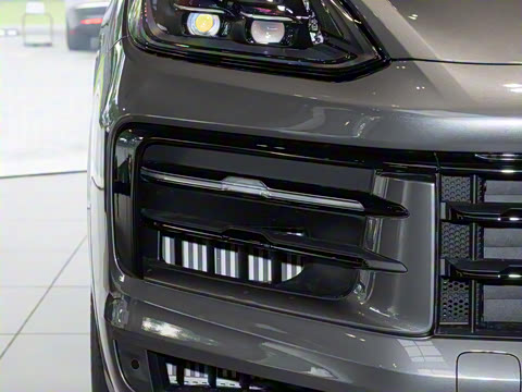 2025�� Cayenne 3.0T ���۰�