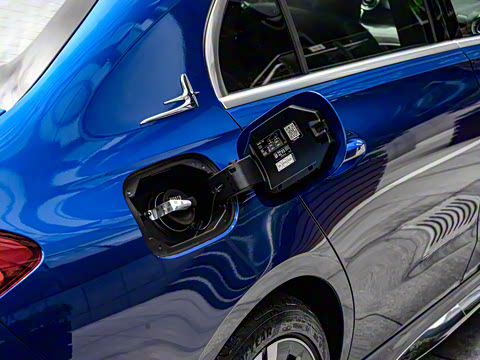 2024�� �Ŀ��� C 350 eL