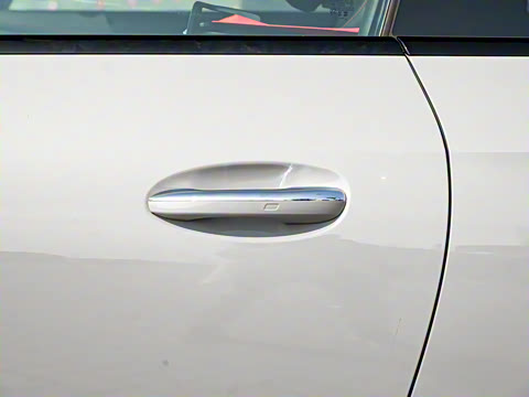 2024�� AMG CLE 53 4MATIC+ ���ܳ�