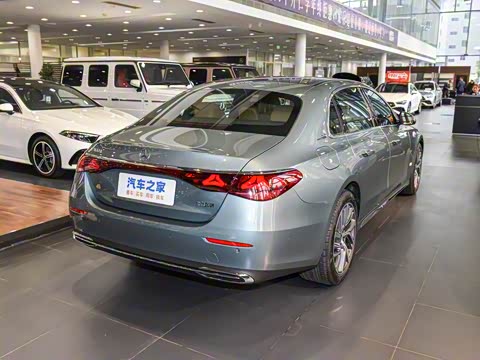 2025�� E 300 L ʱ����