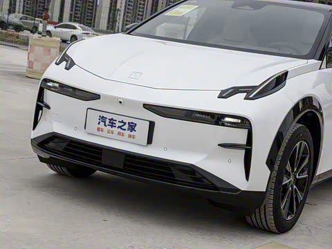 2025�� ������������