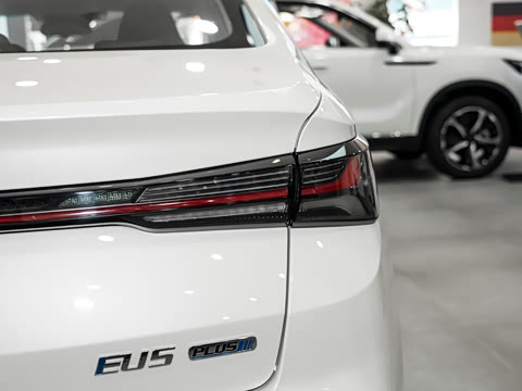 2023�� R500 �������а�