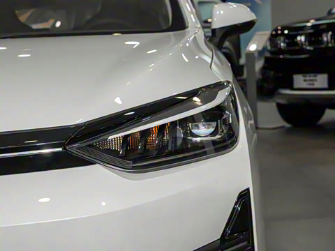 2023�� R500 �������а�