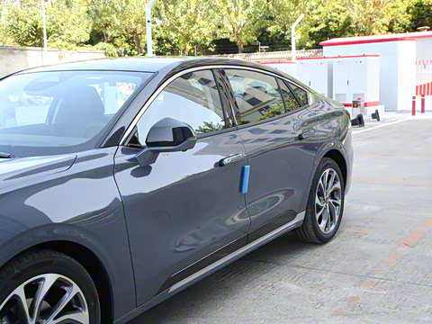 2025�� 2.0T EcoBoost ������