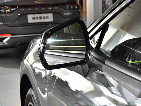 2025 2.0T EcoBoost E 춯 ˶