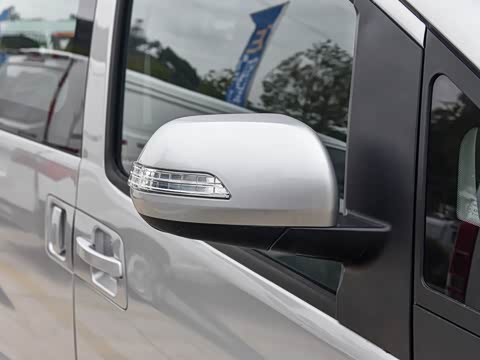 2025�� PLUS 1.8L �ֶ����ʰ� 7/8��