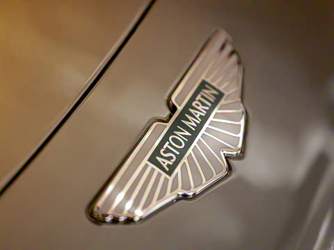 2025�� 4.0T V8 Goldfinger Edition